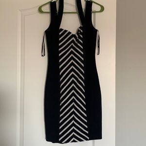 Vintage Style pin up Dress GUESS Los Angeles size 0 color navy and ivory